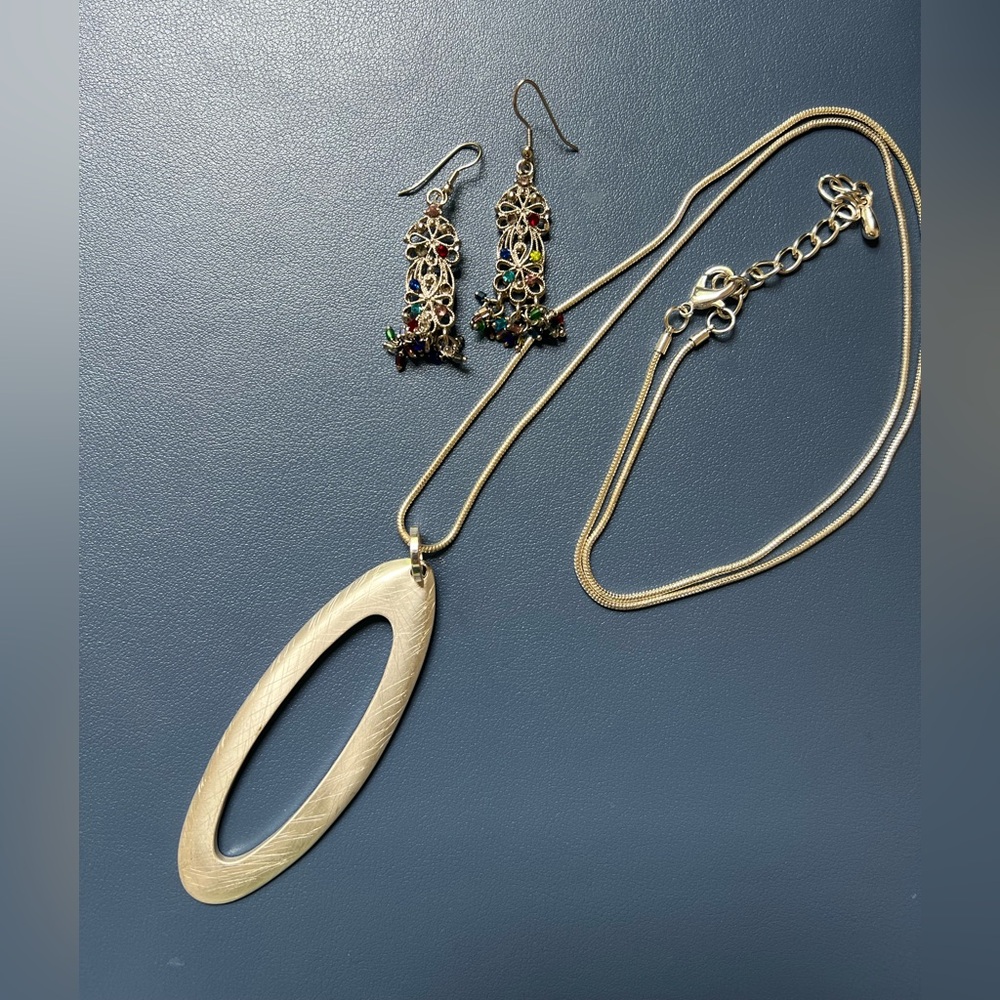 Lot of jewelry, Marc Jacobs, Alex and ani, and more - Picture 7 of 16